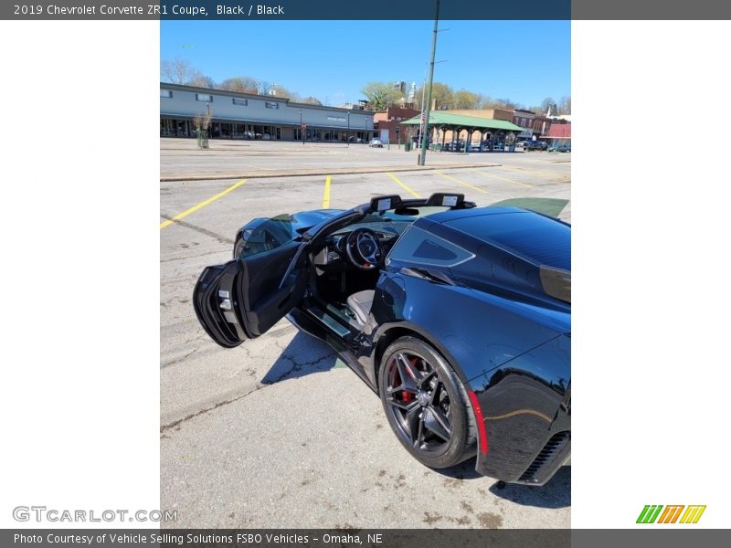 Black / Black 2019 Chevrolet Corvette ZR1 Coupe