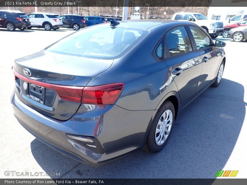 Gravity Gray / Black 2021 Kia Forte FE