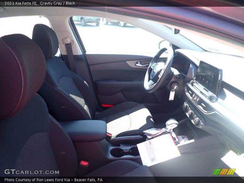 Gravity Gray / Black 2021 Kia Forte FE