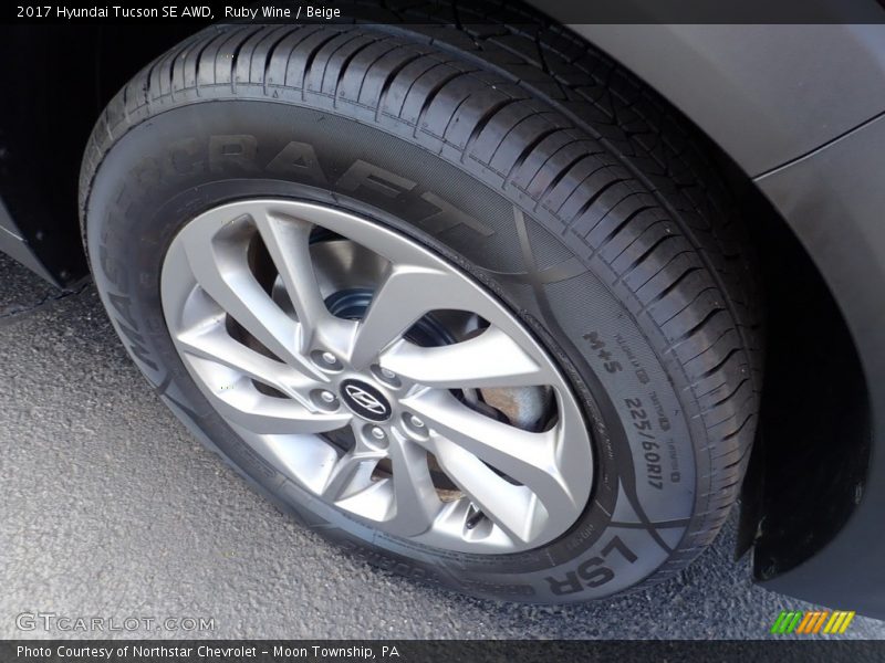 Ruby Wine / Beige 2017 Hyundai Tucson SE AWD