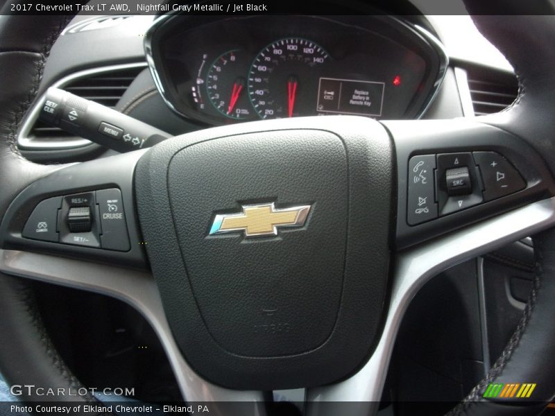 Nightfall Gray Metallic / Jet Black 2017 Chevrolet Trax LT AWD