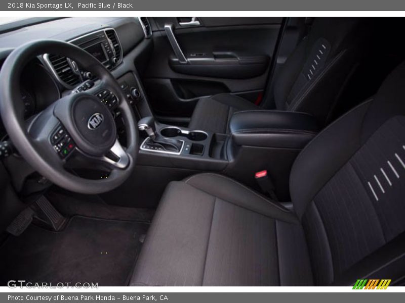 Pacific Blue / Black 2018 Kia Sportage LX