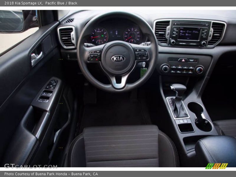 Pacific Blue / Black 2018 Kia Sportage LX