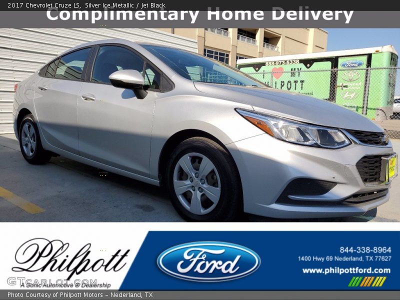 Silver Ice Metallic / Jet Black 2017 Chevrolet Cruze LS