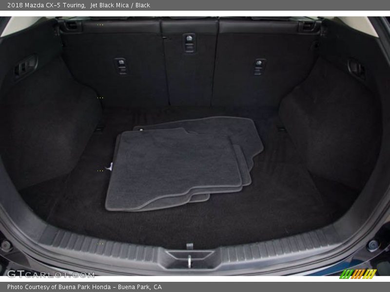 Jet Black Mica / Black 2018 Mazda CX-5 Touring