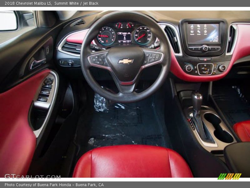 Summit White / Jet Black 2018 Chevrolet Malibu LS
