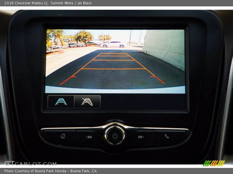 Summit White / Jet Black 2018 Chevrolet Malibu LS