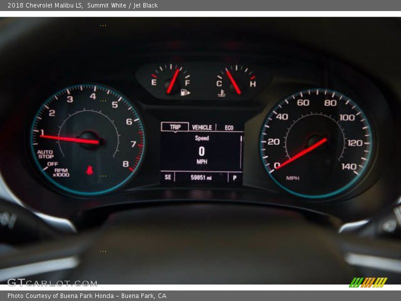 Summit White / Jet Black 2018 Chevrolet Malibu LS