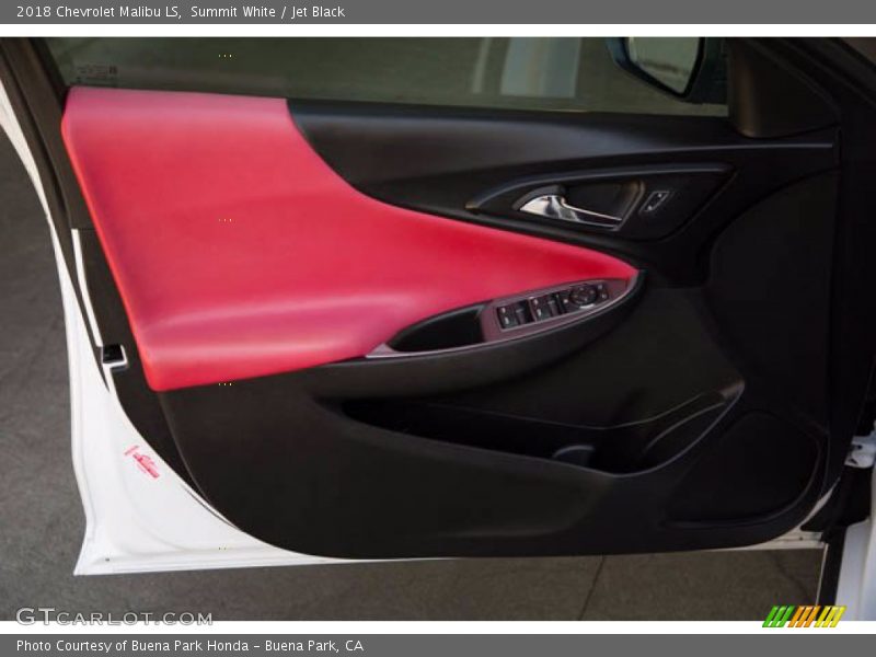Summit White / Jet Black 2018 Chevrolet Malibu LS