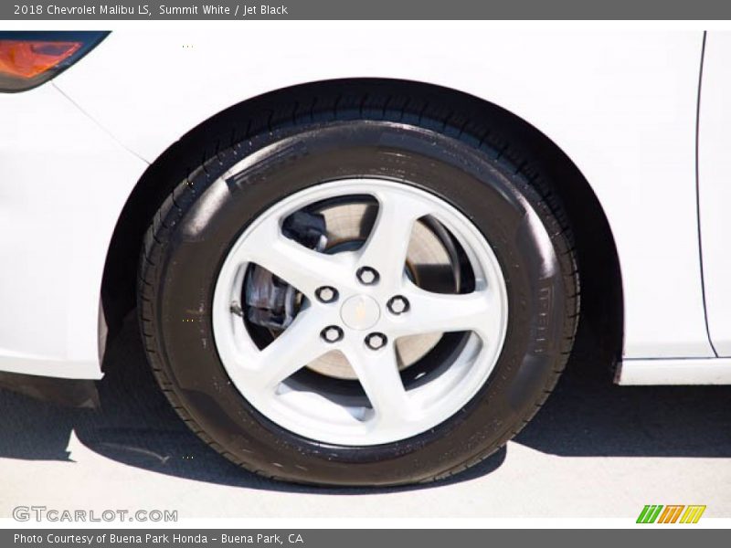 Summit White / Jet Black 2018 Chevrolet Malibu LS