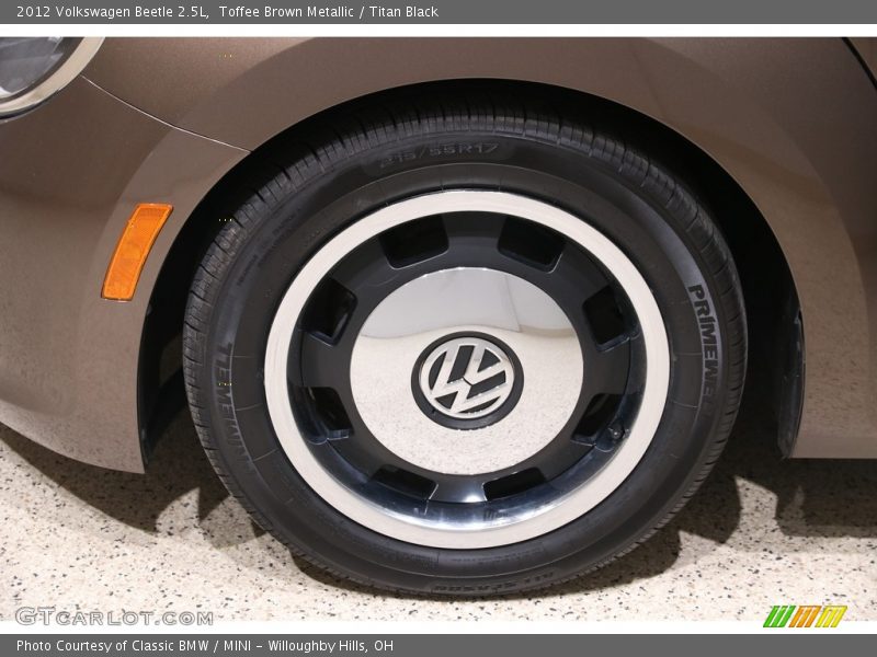 Toffee Brown Metallic / Titan Black 2012 Volkswagen Beetle 2.5L