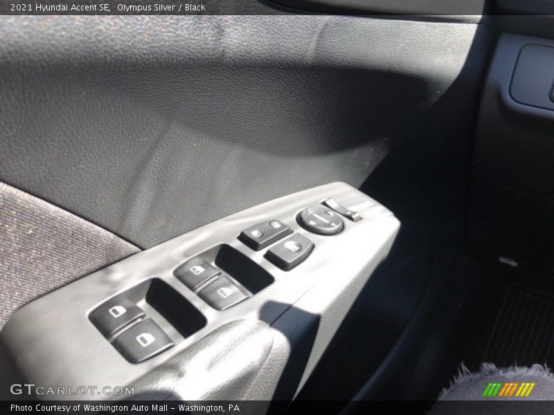 Olympus Silver / Black 2021 Hyundai Accent SE