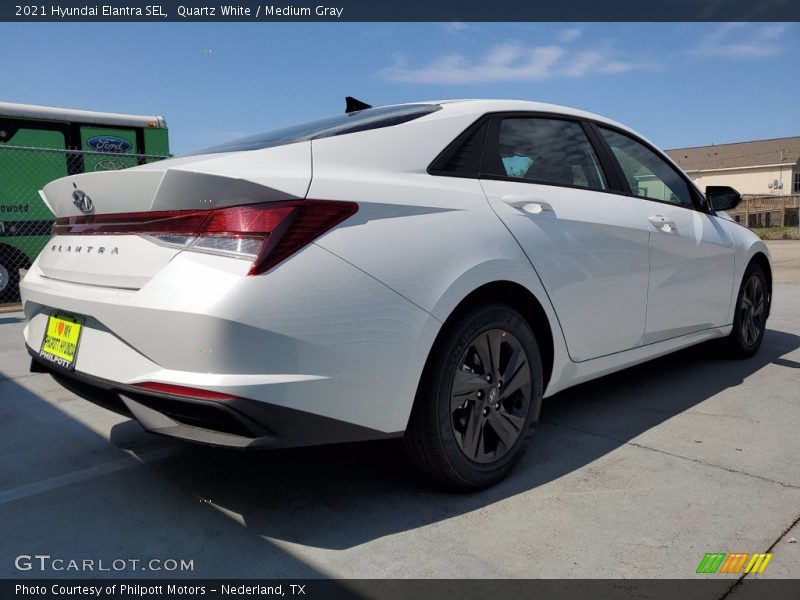 Quartz White / Medium Gray 2021 Hyundai Elantra SEL