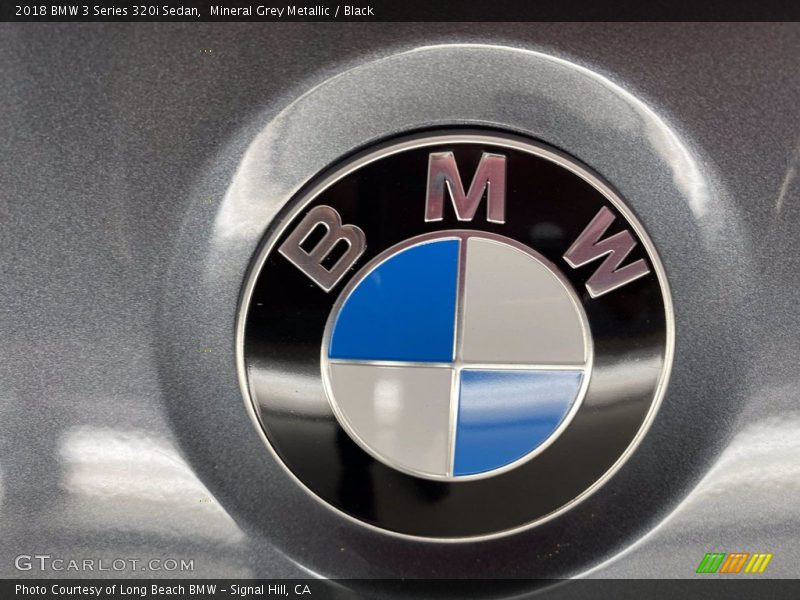 Mineral Grey Metallic / Black 2018 BMW 3 Series 320i Sedan