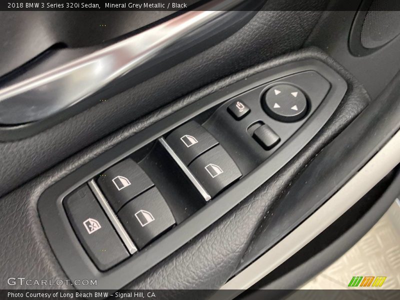 Mineral Grey Metallic / Black 2018 BMW 3 Series 320i Sedan