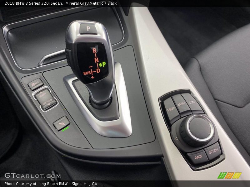 Mineral Grey Metallic / Black 2018 BMW 3 Series 320i Sedan
