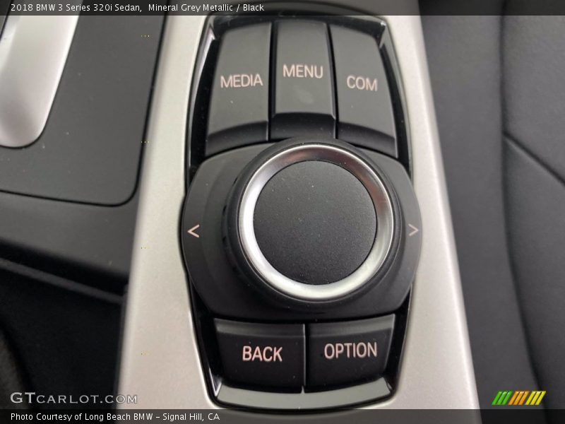 Mineral Grey Metallic / Black 2018 BMW 3 Series 320i Sedan