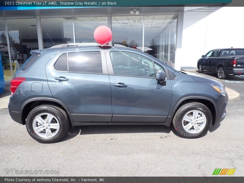 Shadow Gray Metallic / Jet Black 2021 Chevrolet Trax LT AWD