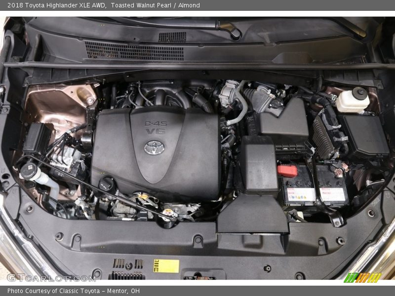 Toasted Walnut Pearl / Almond 2018 Toyota Highlander XLE AWD