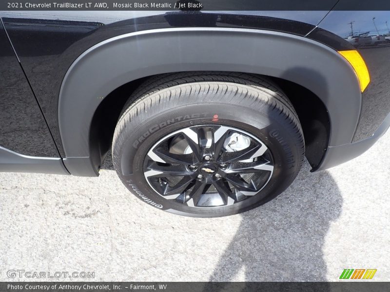 Mosaic Black Metallic / Jet Black 2021 Chevrolet TrailBlazer LT AWD