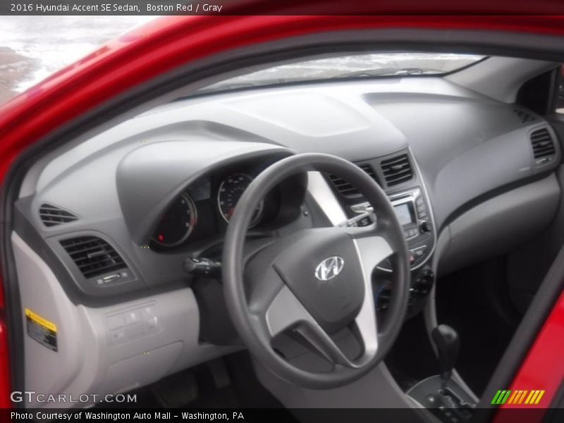 Boston Red / Gray 2016 Hyundai Accent SE Sedan