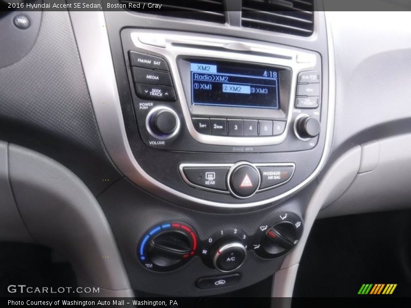 Boston Red / Gray 2016 Hyundai Accent SE Sedan