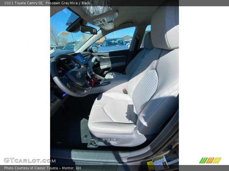 Predawn Gray Mica / Black 2021 Toyota Camry SE