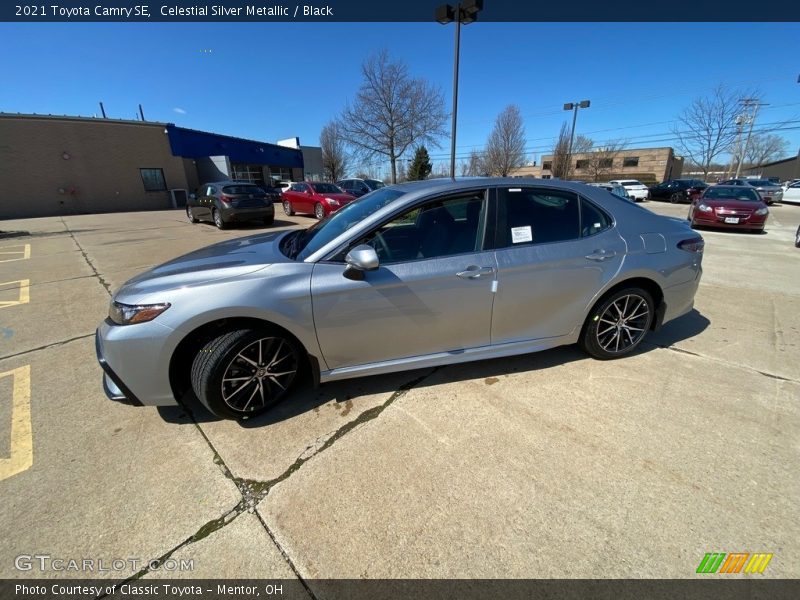 Celestial Silver Metallic / Black 2021 Toyota Camry SE
