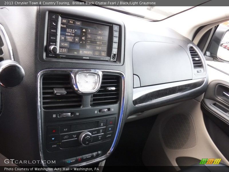 Brilliant Black Crystal Pearl / Black/Light Graystone 2013 Chrysler Town & Country Touring
