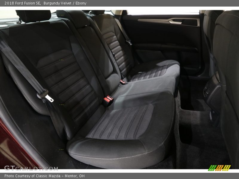 Burgundy Velvet / Ebony 2018 Ford Fusion SE