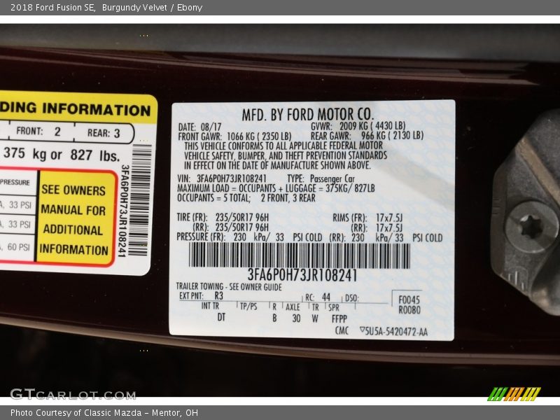 Burgundy Velvet / Ebony 2018 Ford Fusion SE