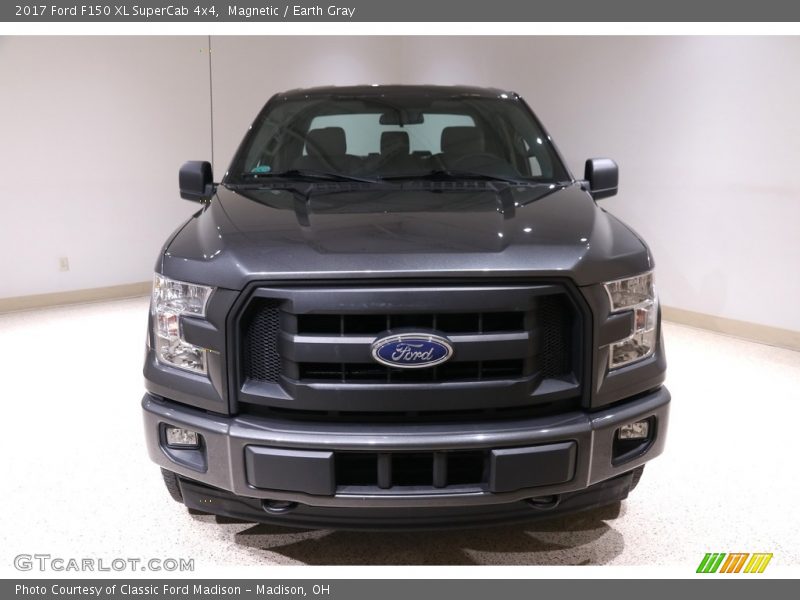 Magnetic / Earth Gray 2017 Ford F150 XL SuperCab 4x4