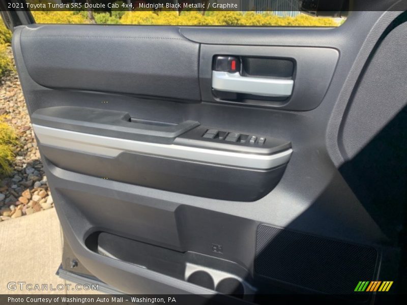 Midnight Black Metallic / Graphite 2021 Toyota Tundra SR5 Double Cab 4x4