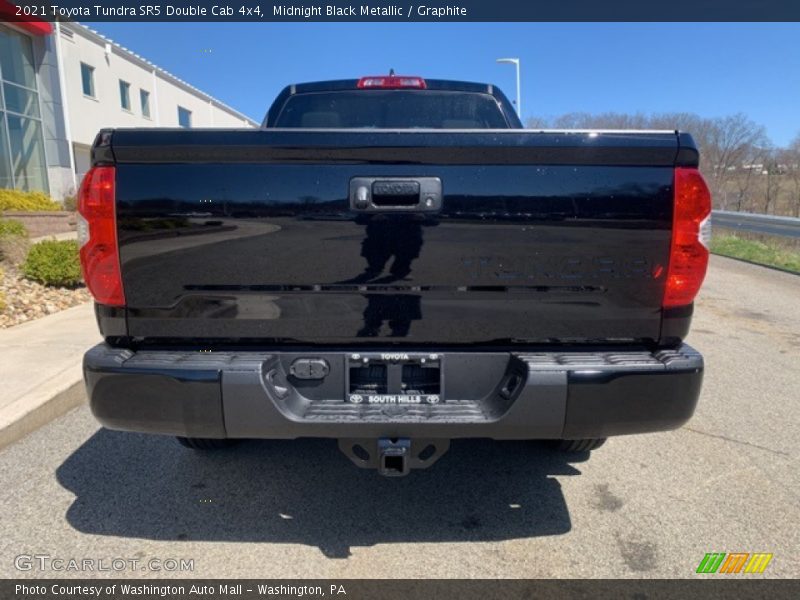 Midnight Black Metallic / Graphite 2021 Toyota Tundra SR5 Double Cab 4x4