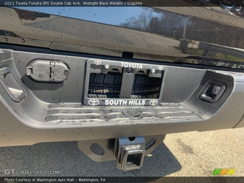 Midnight Black Metallic / Graphite 2021 Toyota Tundra SR5 Double Cab 4x4