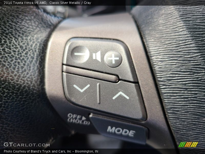 Classic Silver Metallic / Gray 2010 Toyota Venza V6 AWD