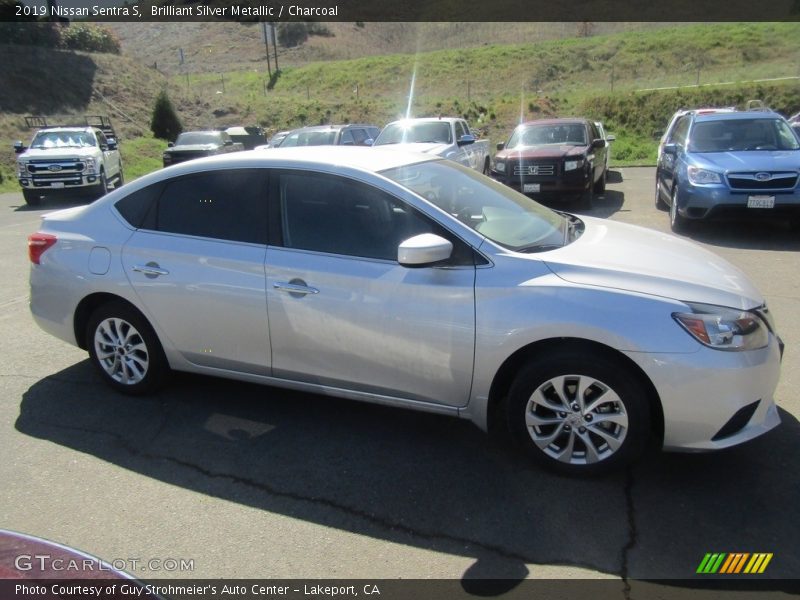 Brilliant Silver Metallic / Charcoal 2019 Nissan Sentra S