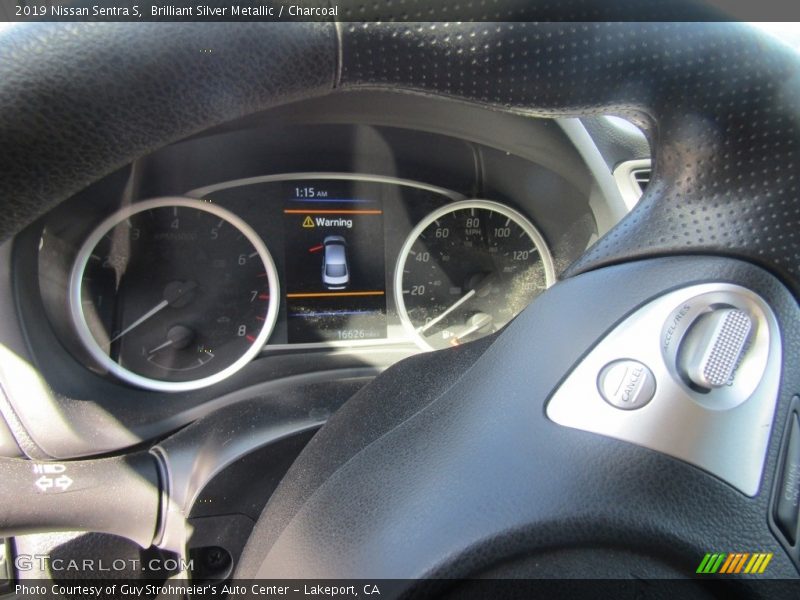 Brilliant Silver Metallic / Charcoal 2019 Nissan Sentra S