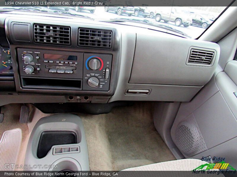 Dashboard of 1994 S10 LS Extended Cab