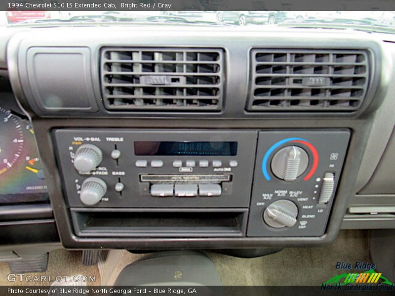 Controls of 1994 S10 LS Extended Cab