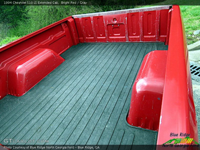 Bright Red / Gray 1994 Chevrolet S10 LS Extended Cab