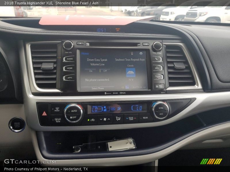 Shoreline Blue Pearl / Ash 2018 Toyota Highlander XLE