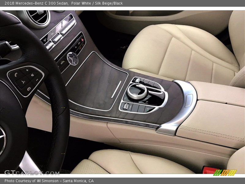 Polar White / Silk Beige/Black 2018 Mercedes-Benz C 300 Sedan