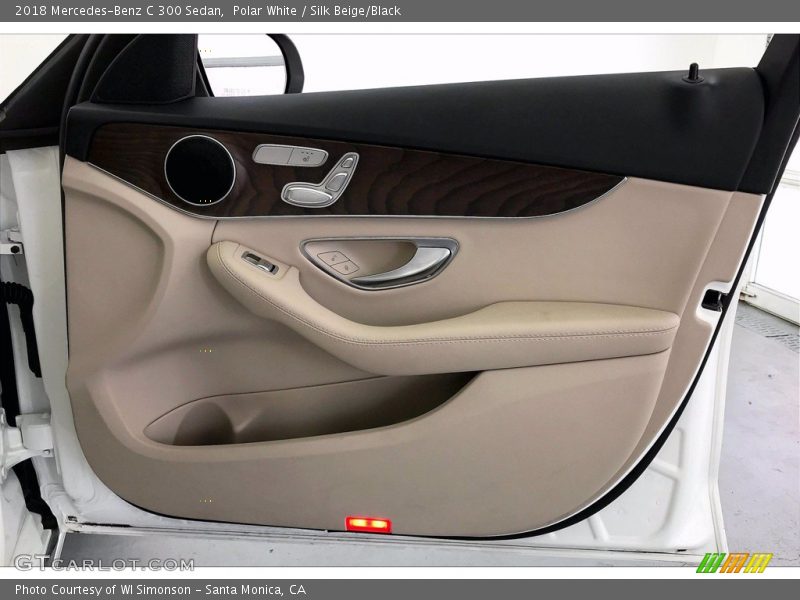 Polar White / Silk Beige/Black 2018 Mercedes-Benz C 300 Sedan