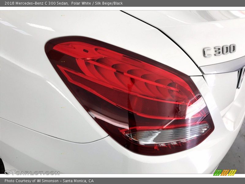 Polar White / Silk Beige/Black 2018 Mercedes-Benz C 300 Sedan