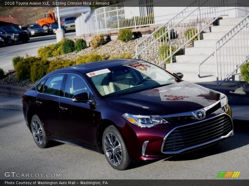 Sizzling Crimson Mica / Almond 2018 Toyota Avalon XLE