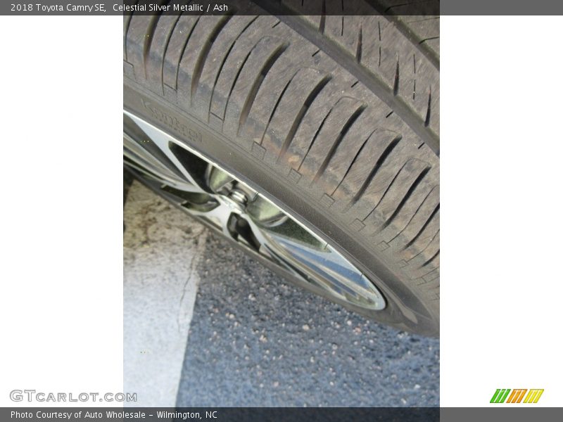 Celestial Silver Metallic / Ash 2018 Toyota Camry SE