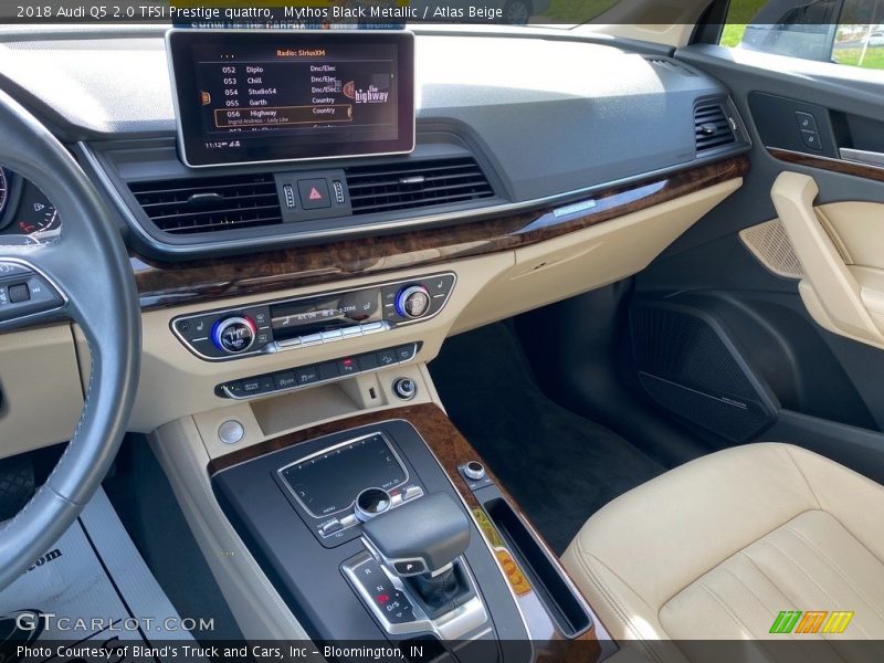 Dashboard of 2018 Q5 2.0 TFSI Prestige quattro