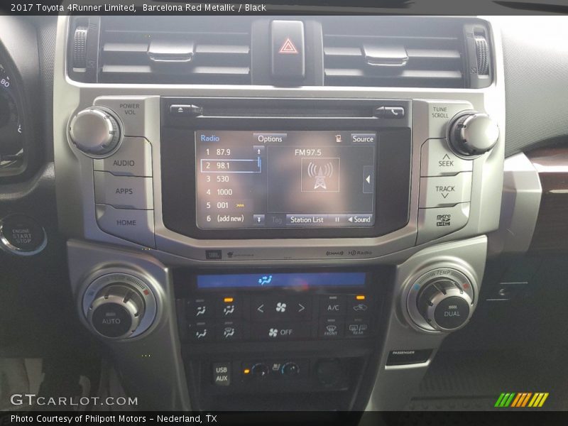 Barcelona Red Metallic / Black 2017 Toyota 4Runner Limited