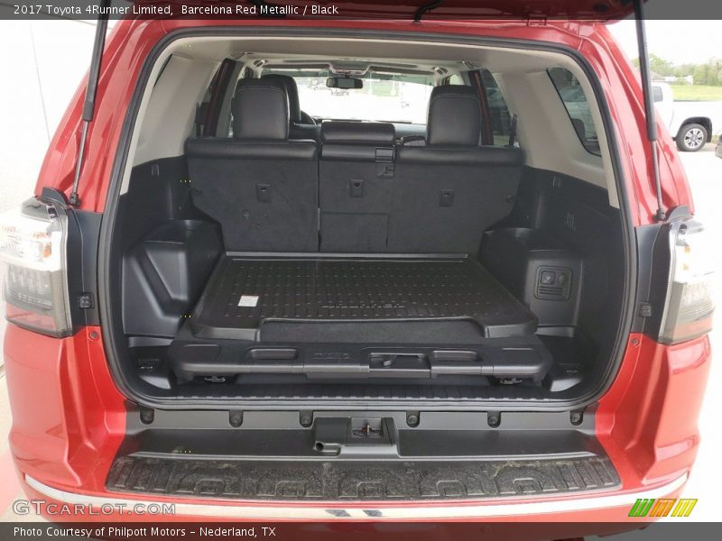 Barcelona Red Metallic / Black 2017 Toyota 4Runner Limited